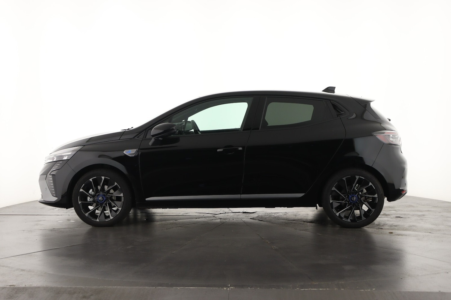 Used Renault Clio 2024 for sale - 76873178: Photo 8