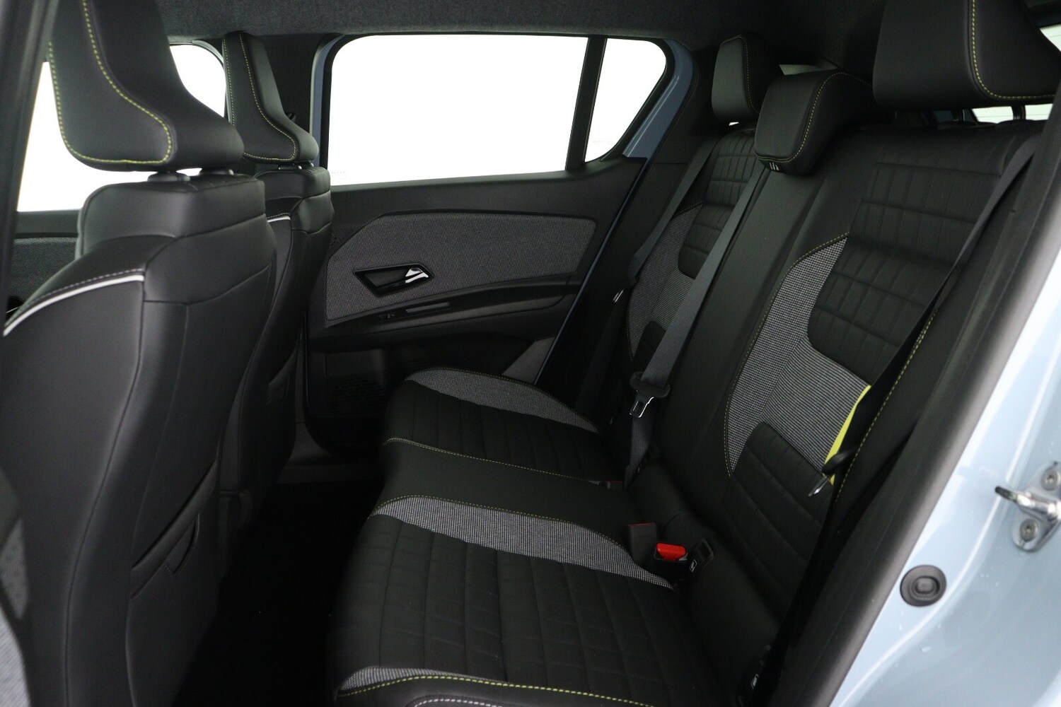 Used Renault 4 2025 for sale - 76869682: Photo 13