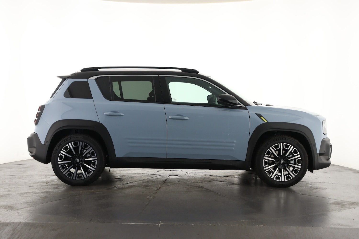 Used Renault 4 2025 for sale - 76869682: Photo 4