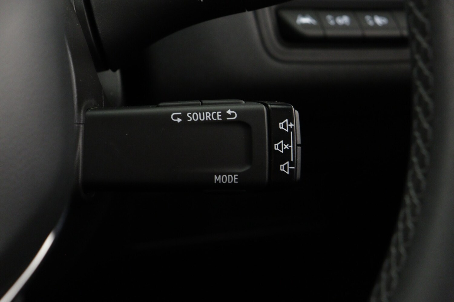 Used Renault Captur 2020 for sale - 77917897: Photo 27