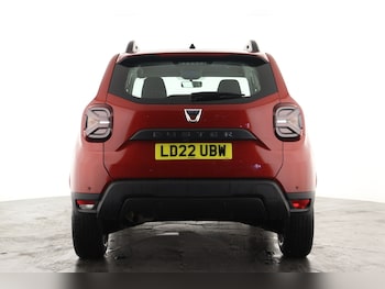 Used Dacia Duster 2022 for sale - 76116794: Photo 2