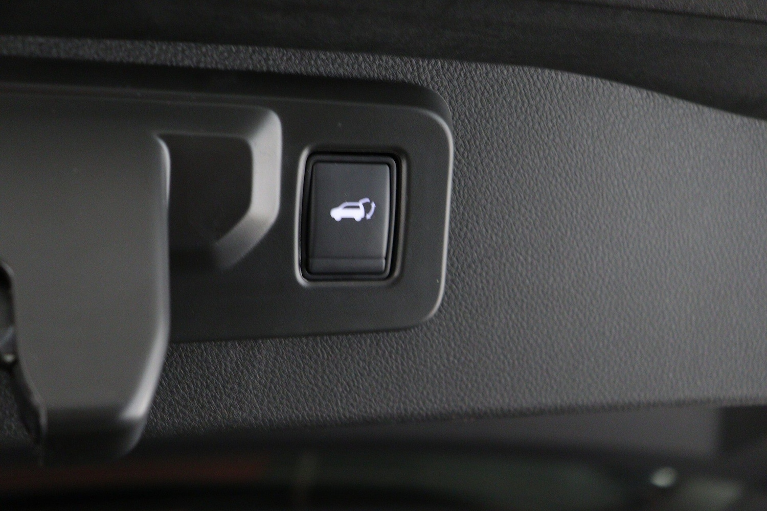 Used Renault Scenic E-Tech 2024 for sale - 76871829: Photo 11