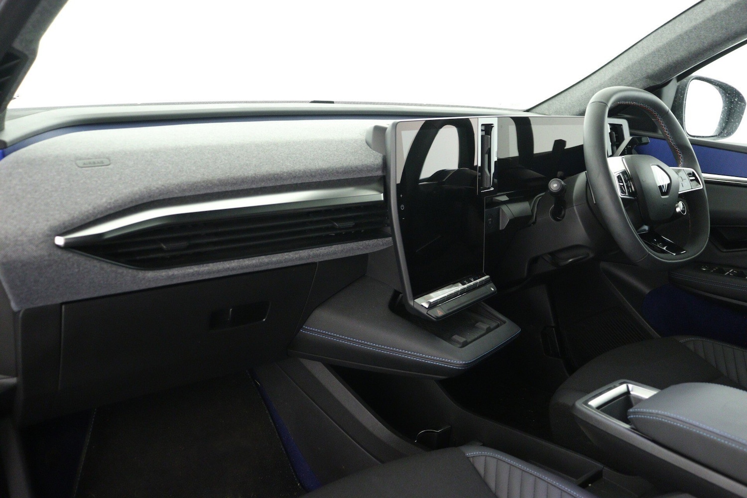 Used Renault Scenic E-Tech 2024 for sale - 76871829: Photo 13