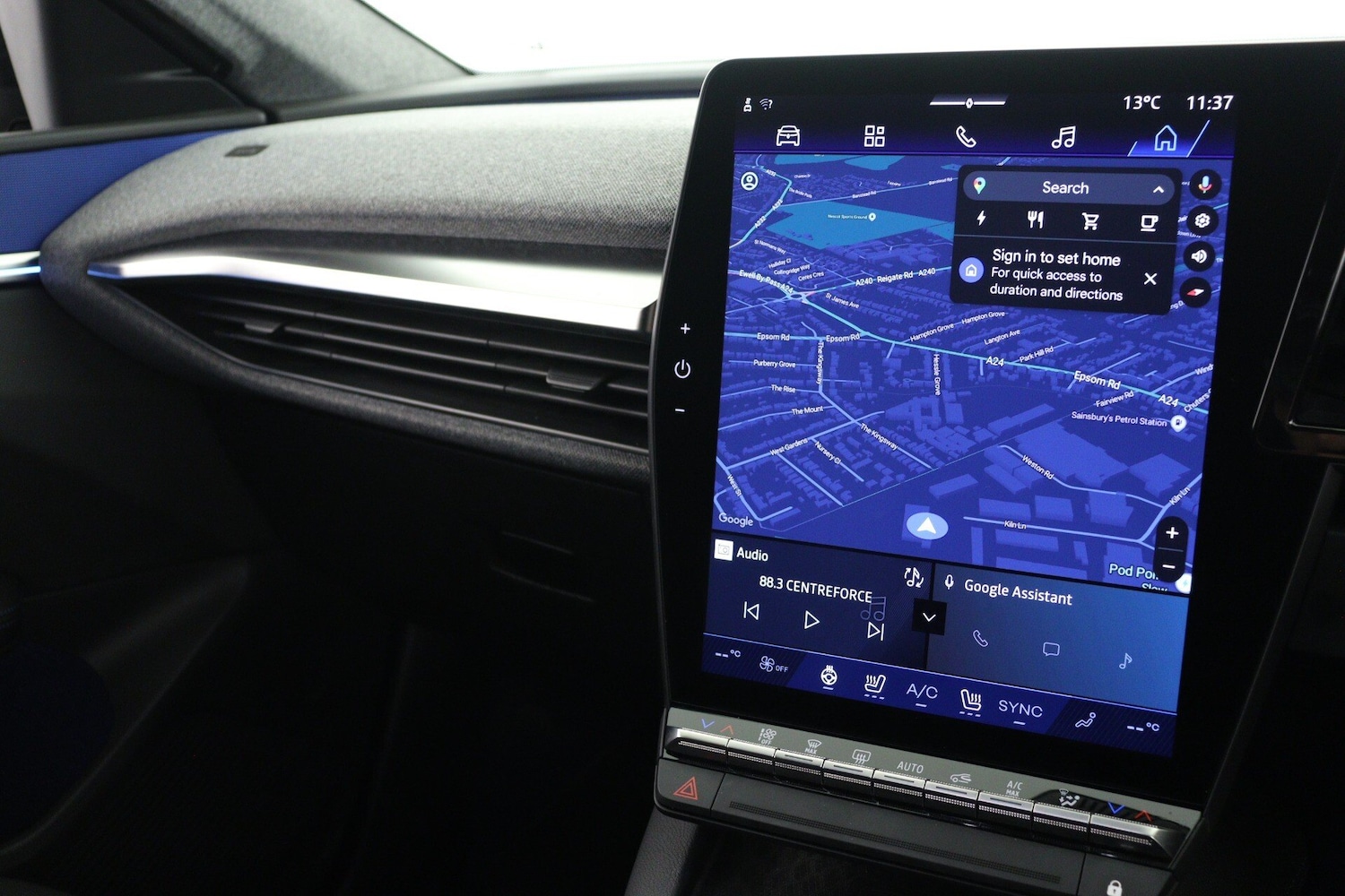 Used Renault Scenic E-Tech 2024 for sale - 76871829: Photo 18