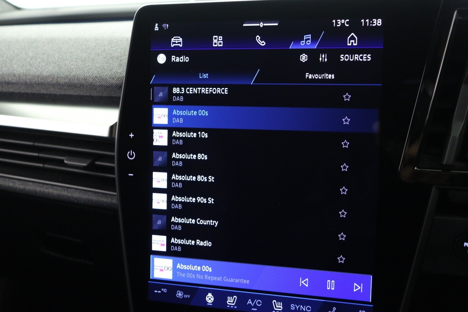 Used Renault Scenic E-Tech 2024 for sale - 76871829: Photo 20