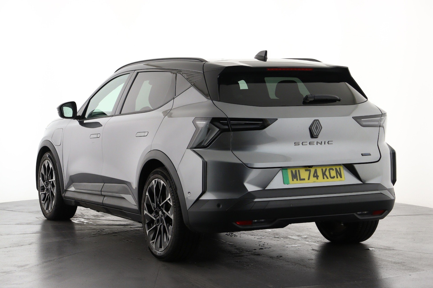 Used Renault Scenic E-Tech 2024 for sale - 76871829: Photo 9