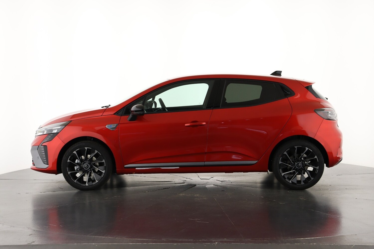 Used Renault Clio 2024 for sale - 76384387: Photo 9