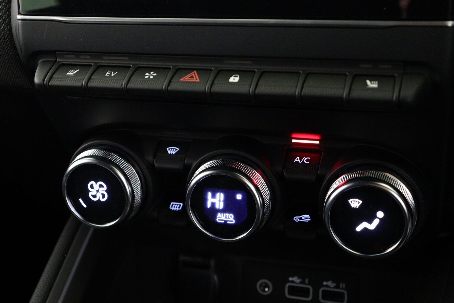 Used Renault Clio 2026 for sale - 77084927: Photo 16