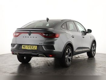 Used Renault Arkana 2024 for sale - 76870911: Photo