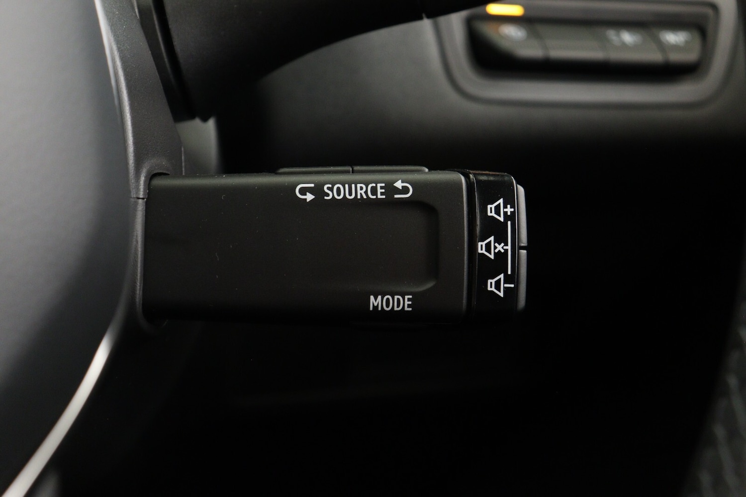 Used Renault Captur 2025 for sale - 76614897: Photo 26