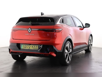 Used Renault Megane E Tech 2022 for sale - 76873500: Photo