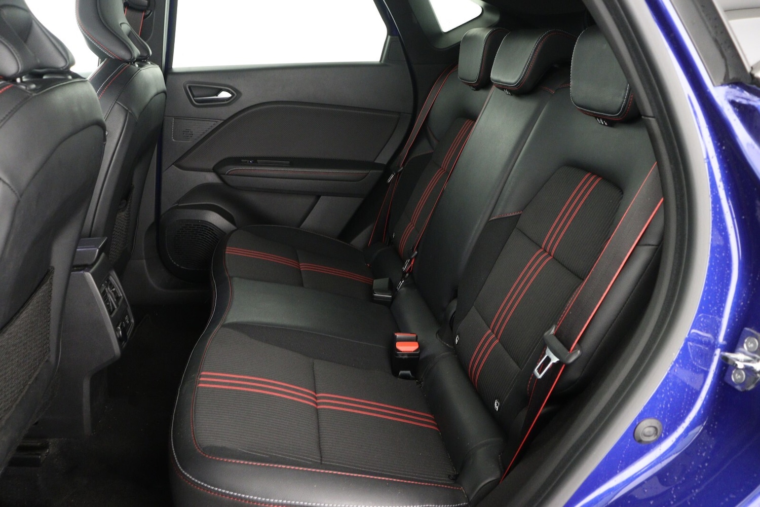 Used Renault Captur 2021 for sale - 76873302: Photo 13