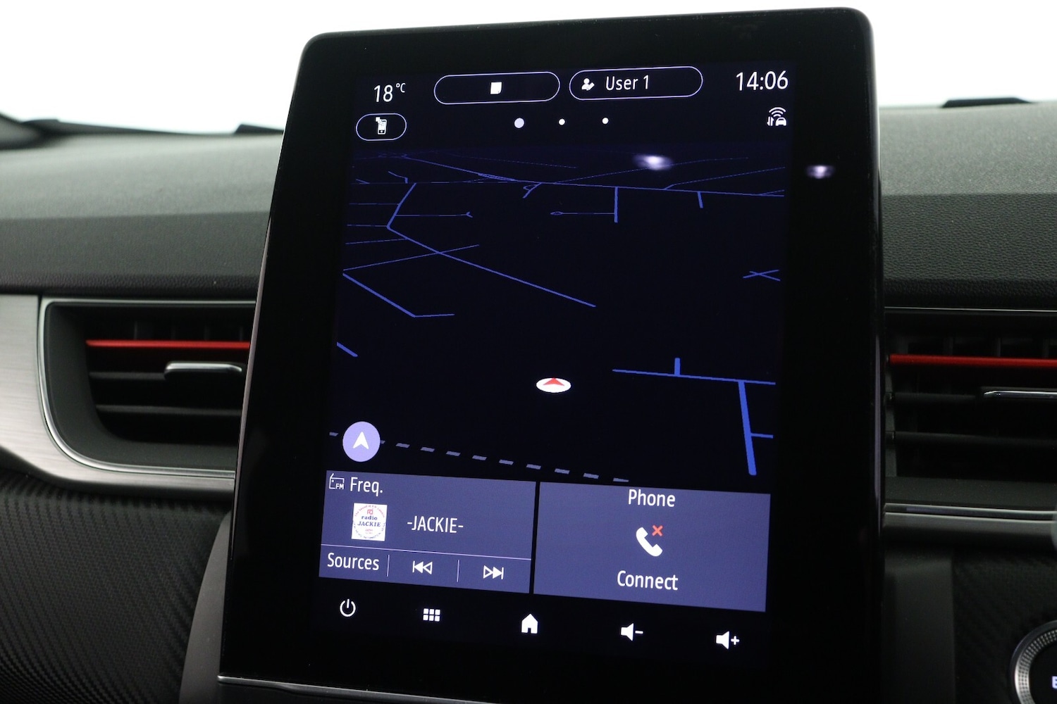 Used Renault Captur 2021 for sale - 76873302: Photo 16