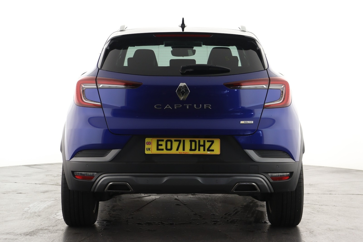 Used Renault Captur 2021 for sale - 76873302: Photo 2