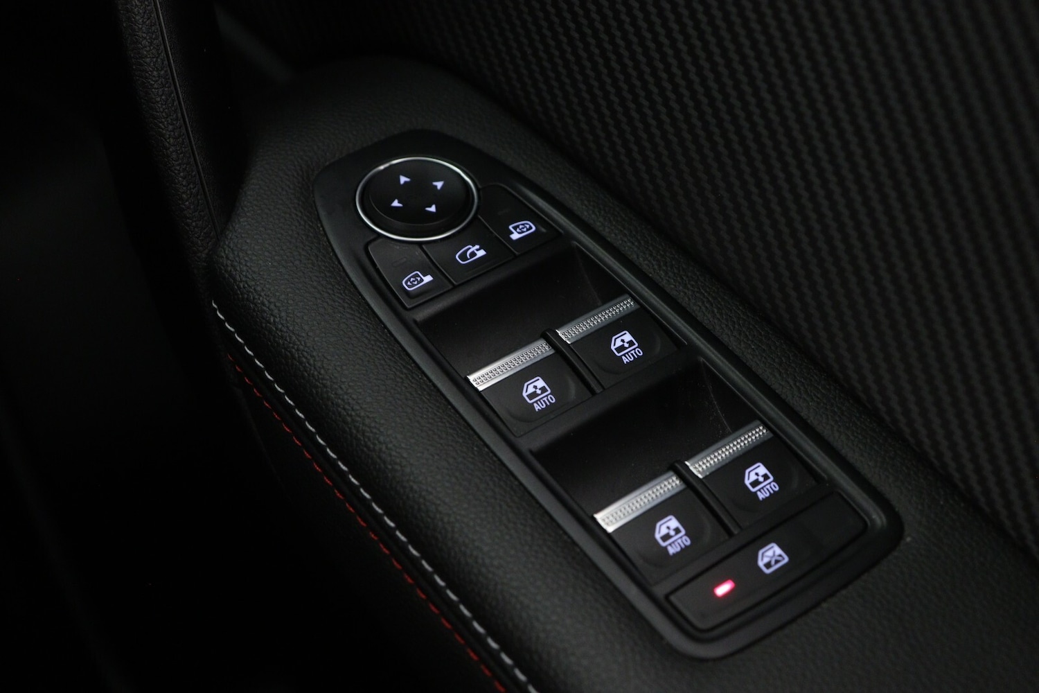 Used Renault Captur 2021 for sale - 76873302: Photo 25