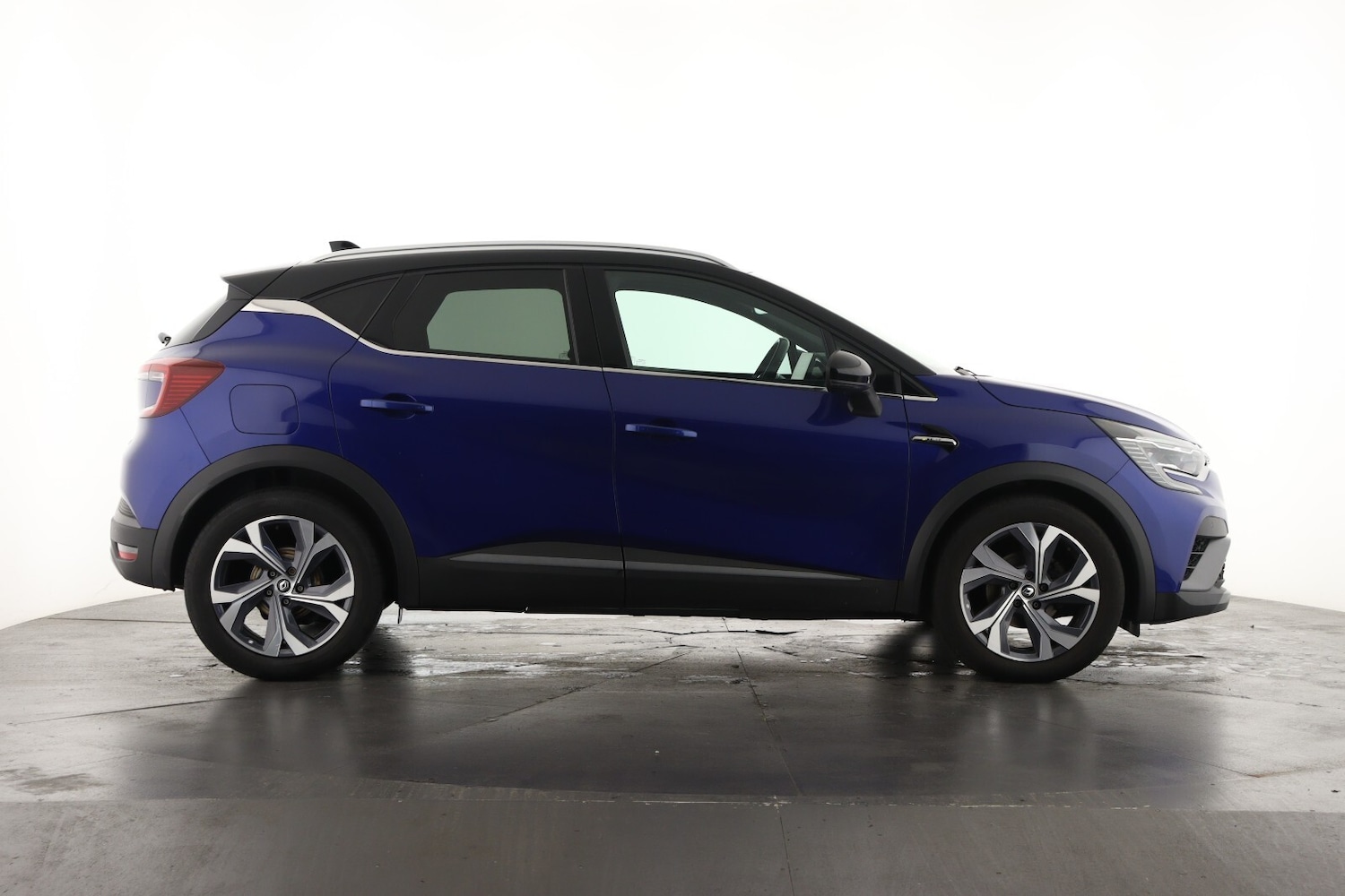 Used Renault Captur 2021 for sale - 76873302: Photo 5