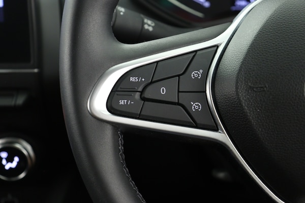 Used Renault Clio 2023 for sale - 75763712: Photo 23