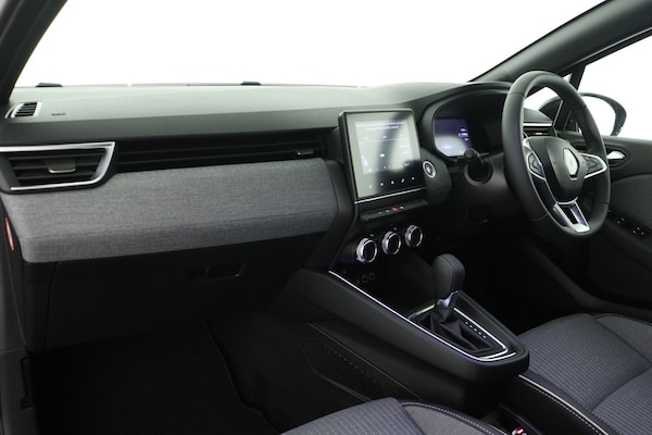 Used Renault Clio 2024 for sale - 76229341: Photo 11