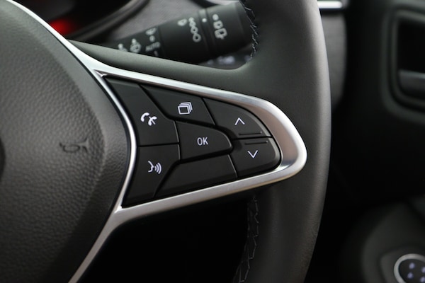 Used Renault Clio 2024 for sale - 76229341: Photo 24