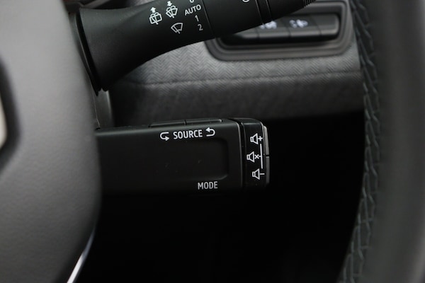 Used Renault Clio 2024 for sale - 76229341: Photo 26