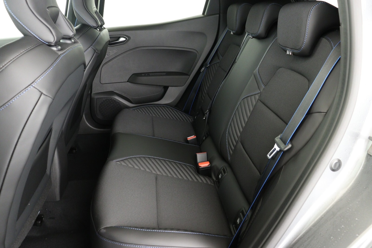 Used Renault Clio 2026 for sale - 77218706: Photo 12