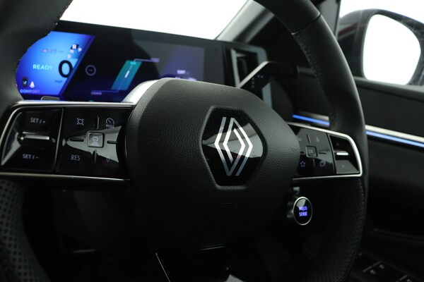 Used Renault Megane E Tech 2024 for sale - 75771617: Photo 20