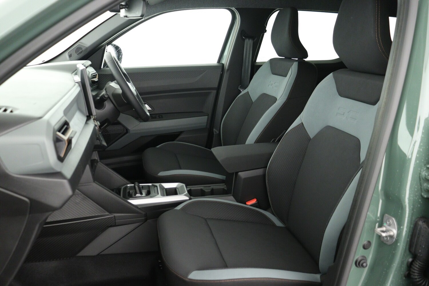 Used Dacia Duster 2026 for sale - 77614467: Photo 10