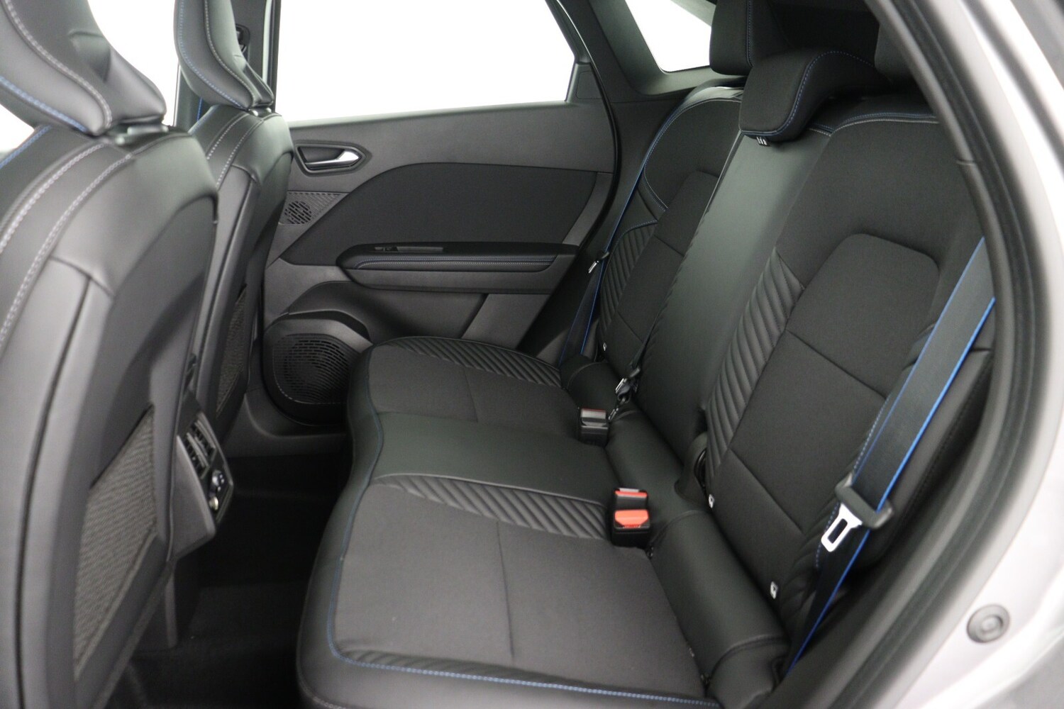 Used Renault Other 2025 for sale - 76615439: Photo 13