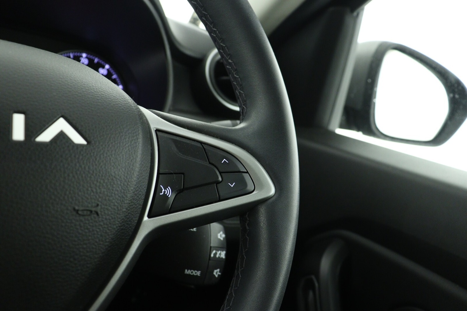 Used Dacia Duster 2023 for sale - 76104312: Photo 22