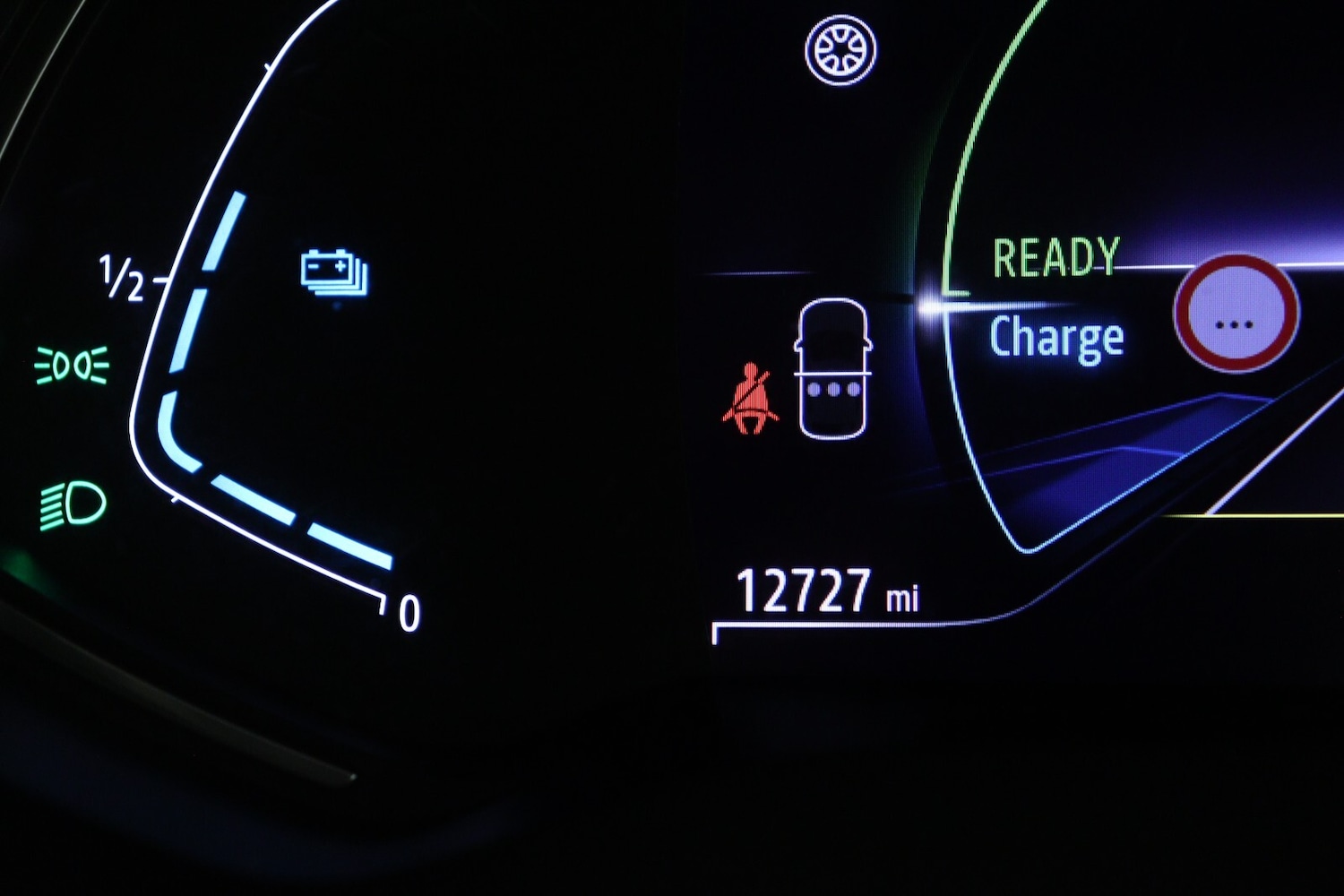 Used Renault Captur 2023 for sale - 76871492: Photo 23