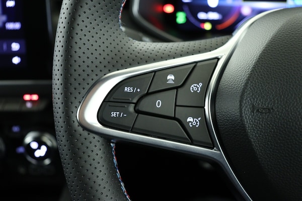 Used Renault Clio 2025 for sale - 76254981: Photo 24