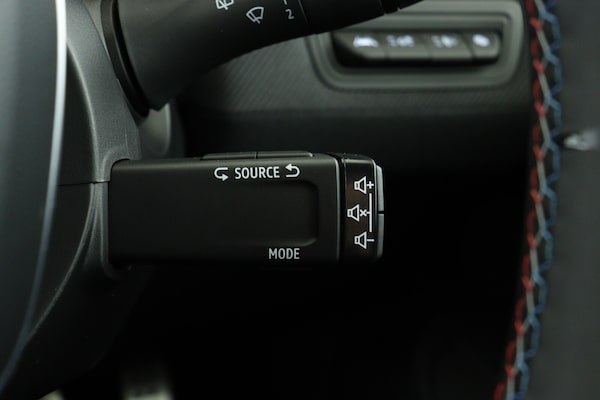 Used Renault Clio 2025 for sale - 76254981: Photo 27