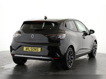 Used Renault Clio 2025 for sale - 76254981: Photo
