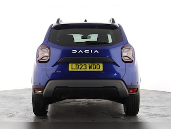 Used Dacia Duster 2023 for sale - 77995155: Photo