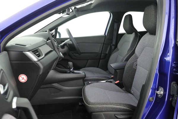 Used Renault Captur 2024 for sale - 75763602: Photo 12