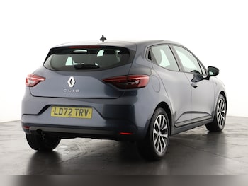 Used Renault Clio 2022 for sale - 76311946: Photo
