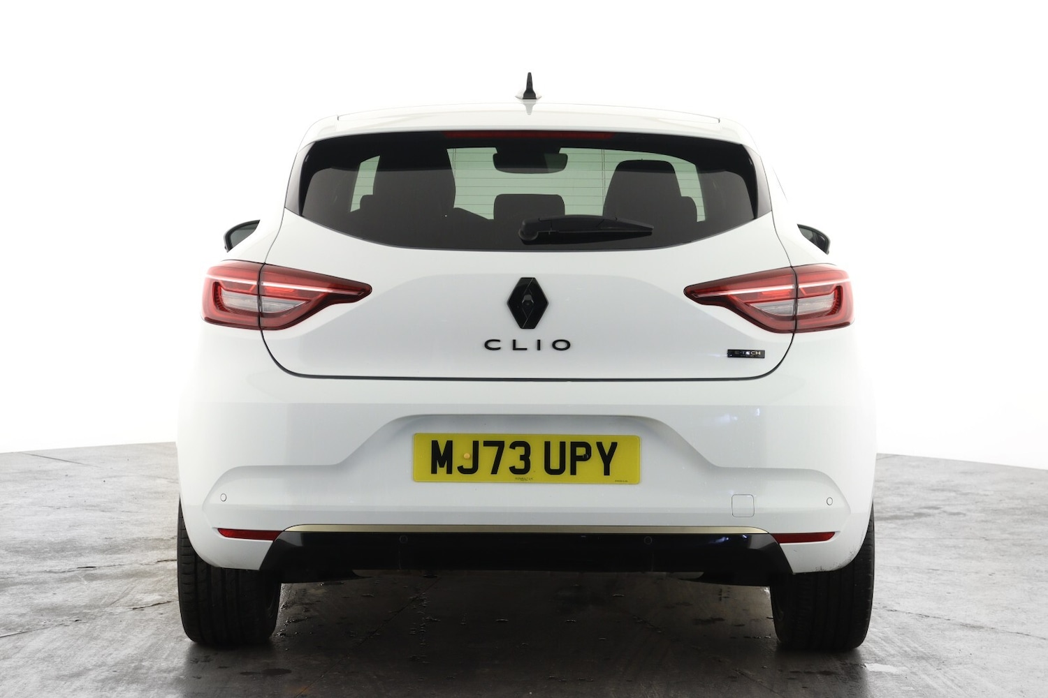 Used Renault Clio 2023 for sale - 77619115: Photo 2