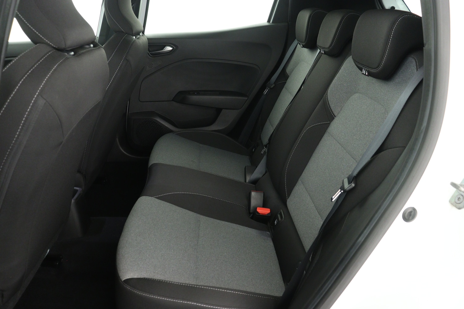 Used Renault Clio 2024 for sale - 76871921: Photo 13