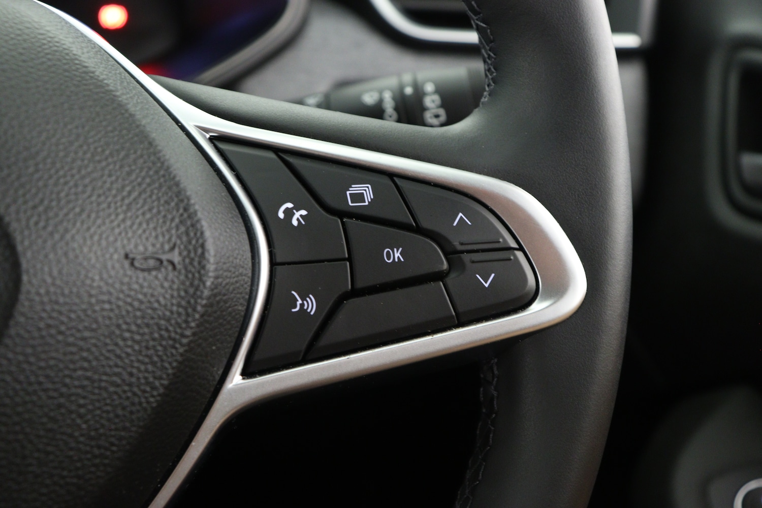 Used Renault Clio 2024 for sale - 76871921: Photo 24