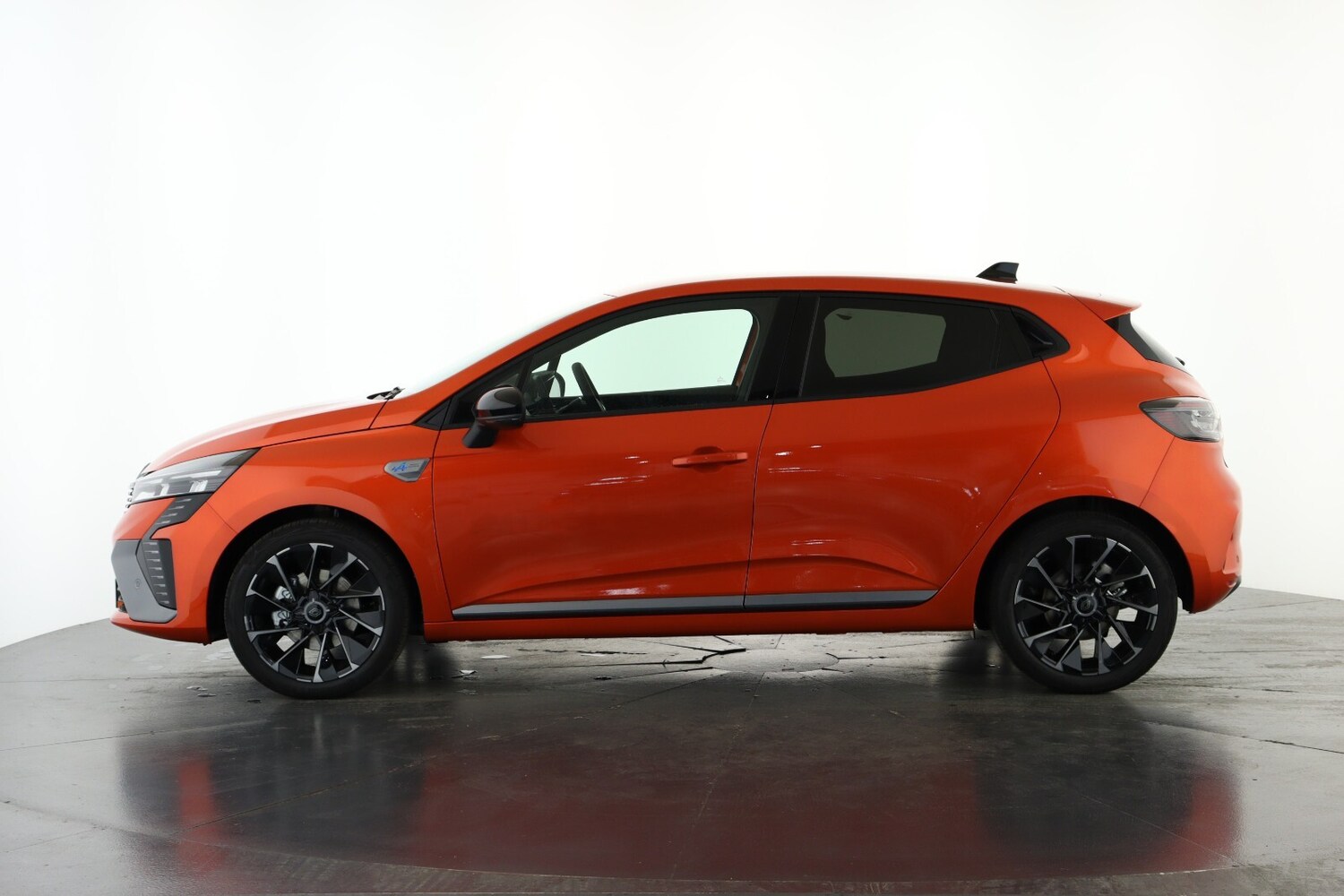 Used Renault Clio 2026 for sale - 77084920: Photo 7