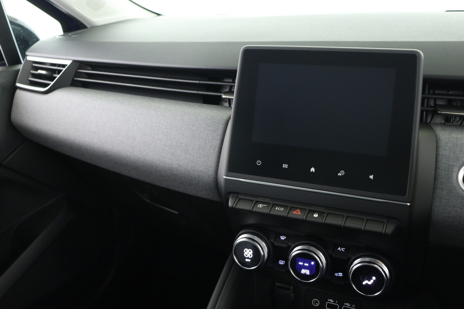 Used Renault Clio 2025 for sale - 76614911: Photo 15