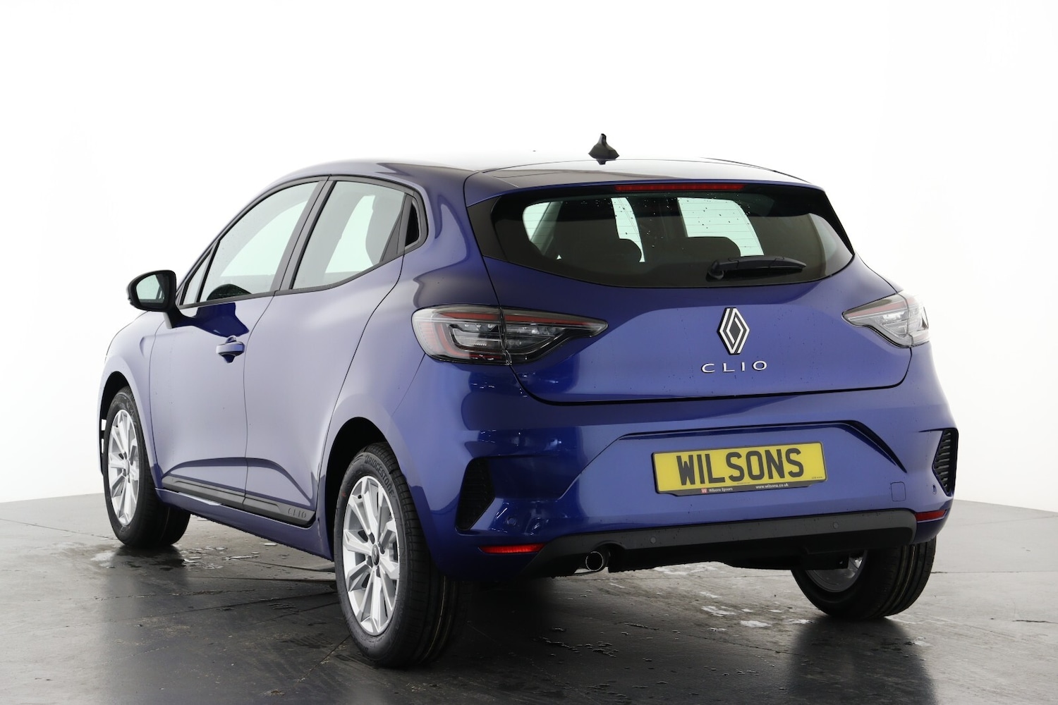 Used Renault Clio 2025 for sale - 76614911: Photo 2
