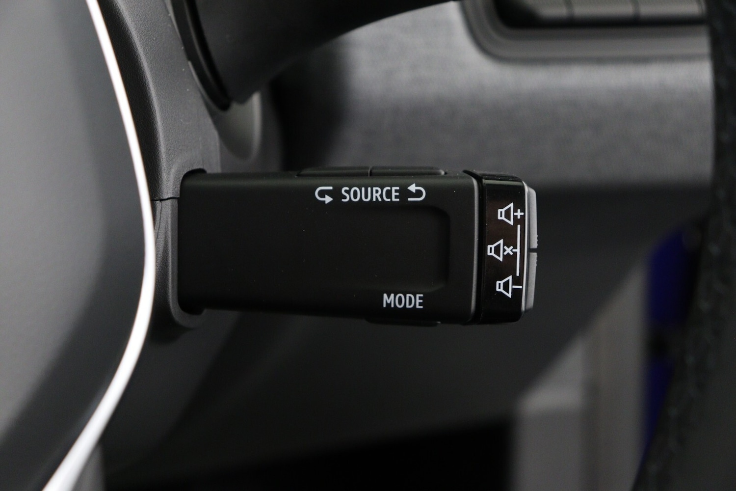 Used Renault Clio 2025 for sale - 76614911: Photo 20