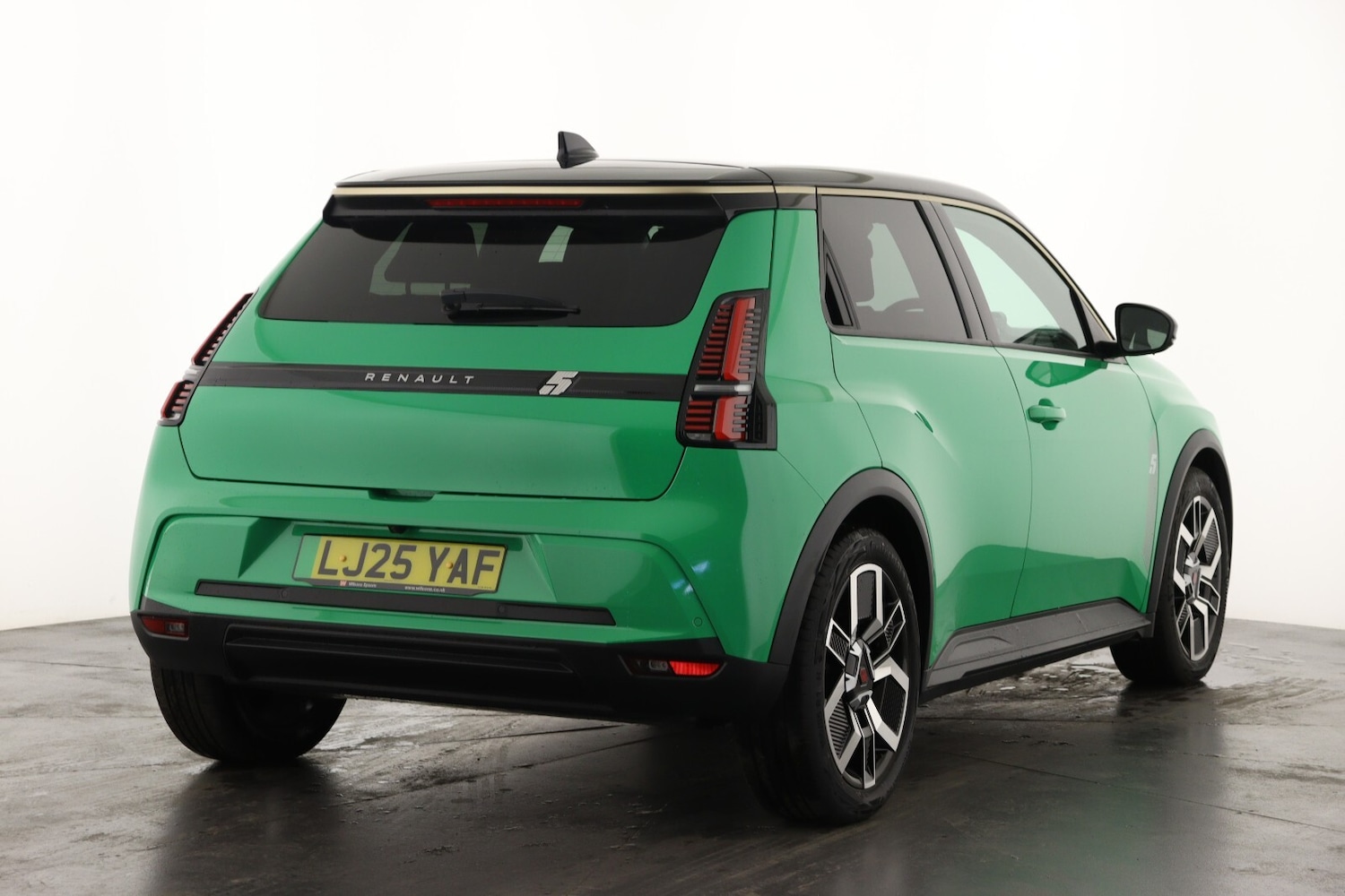 Used Renault 5 2025 for sale - 76873686: Photo 3