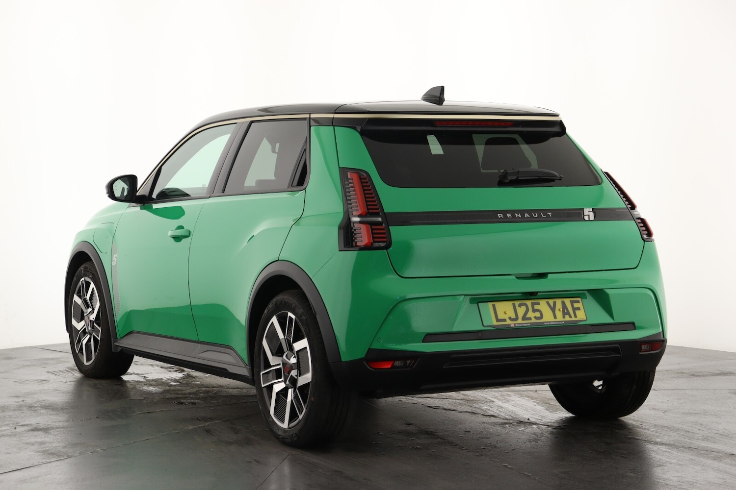 Used Renault 5 2025 for sale - 76873686: Photo 9