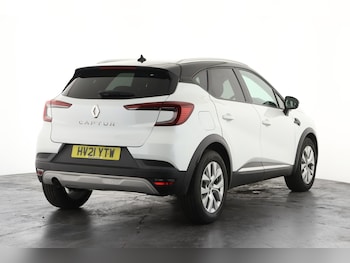 Used Renault Captur 2021 for sale - 78074432: Photo