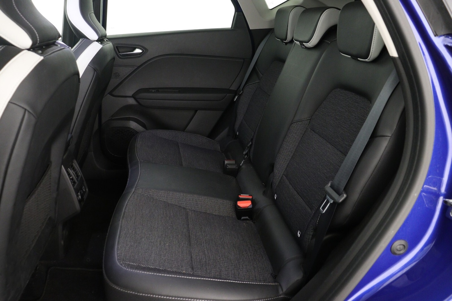 Used Renault Captur 2023 for sale - 77640672: Photo 13