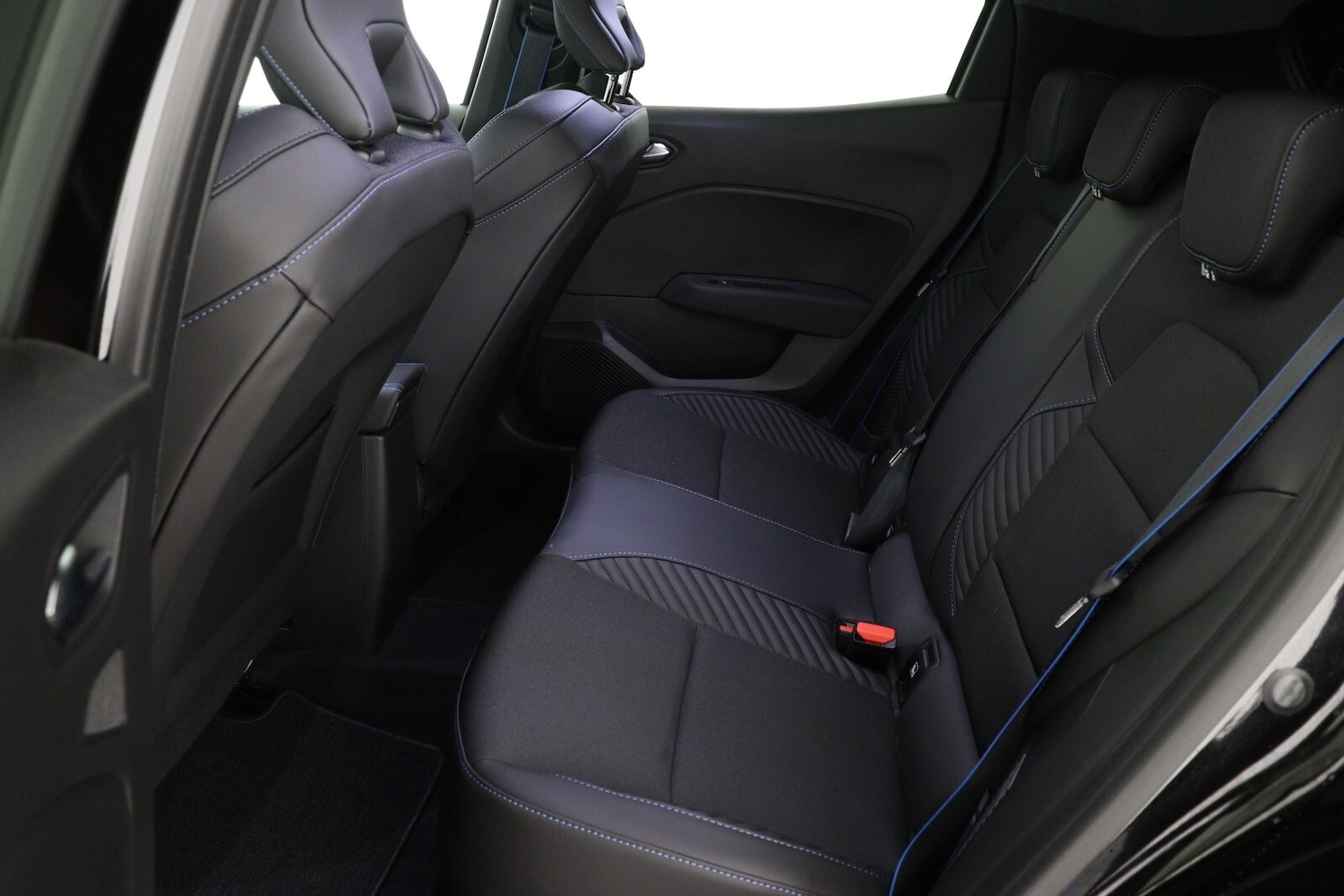 Used Renault Clio 2024 for sale - 76869483: Photo 13