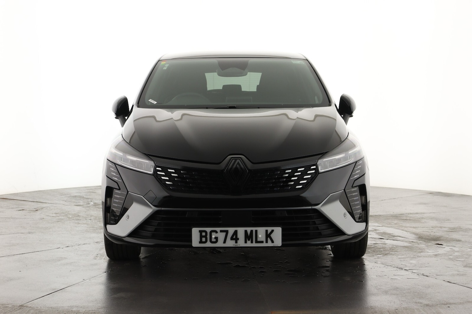 Used Renault Clio 2024 for sale - 76869483: Photo 6