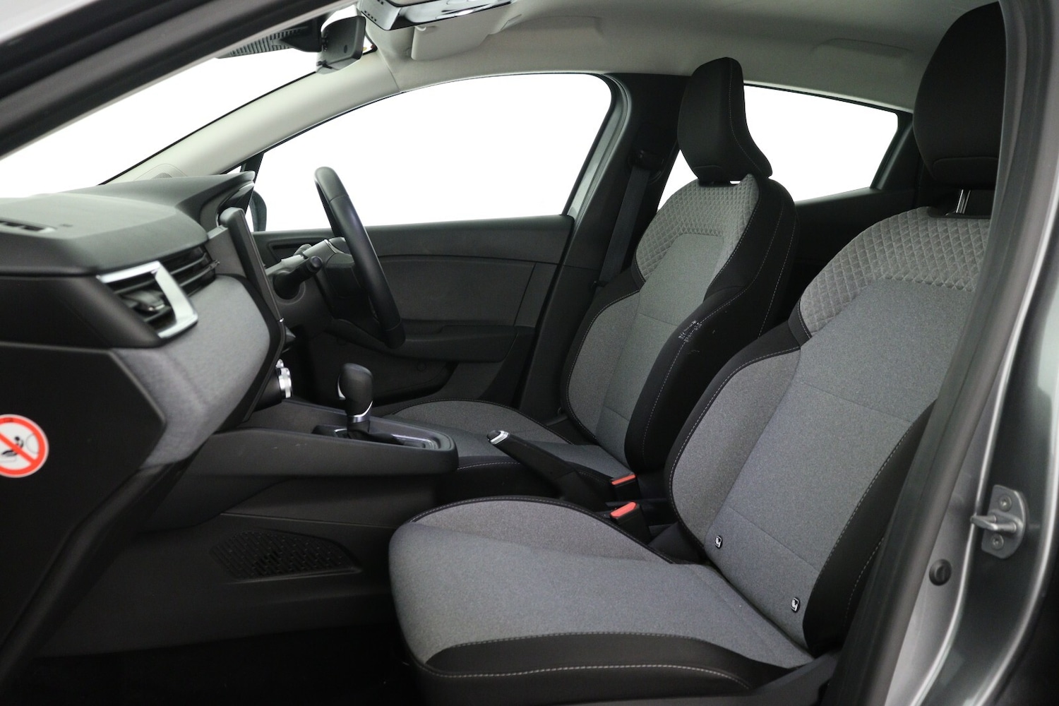 Used Renault Clio 2024 for sale - 77434751: Photo 11